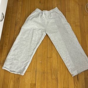 Brandy melville wide leg sweatpants